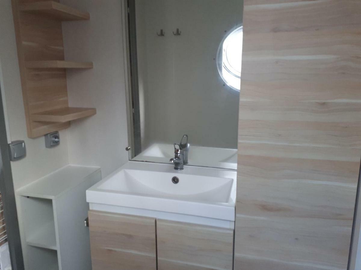 Mobil Home Sainte Baume Nans-les-Pins Eksteriør billede