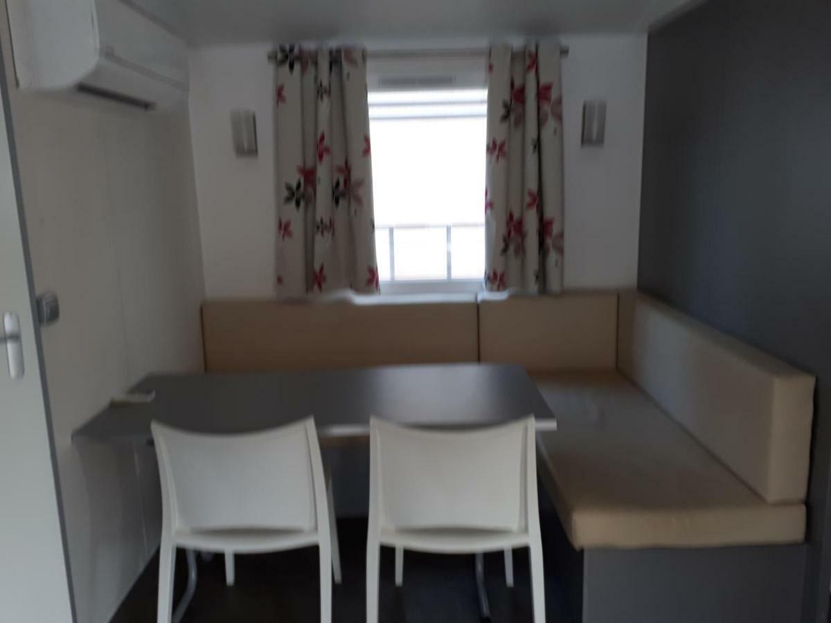 Mobil Home Sainte Baume Nans-les-Pins Eksteriør billede
